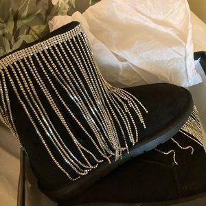 Diamond fringe bootie
